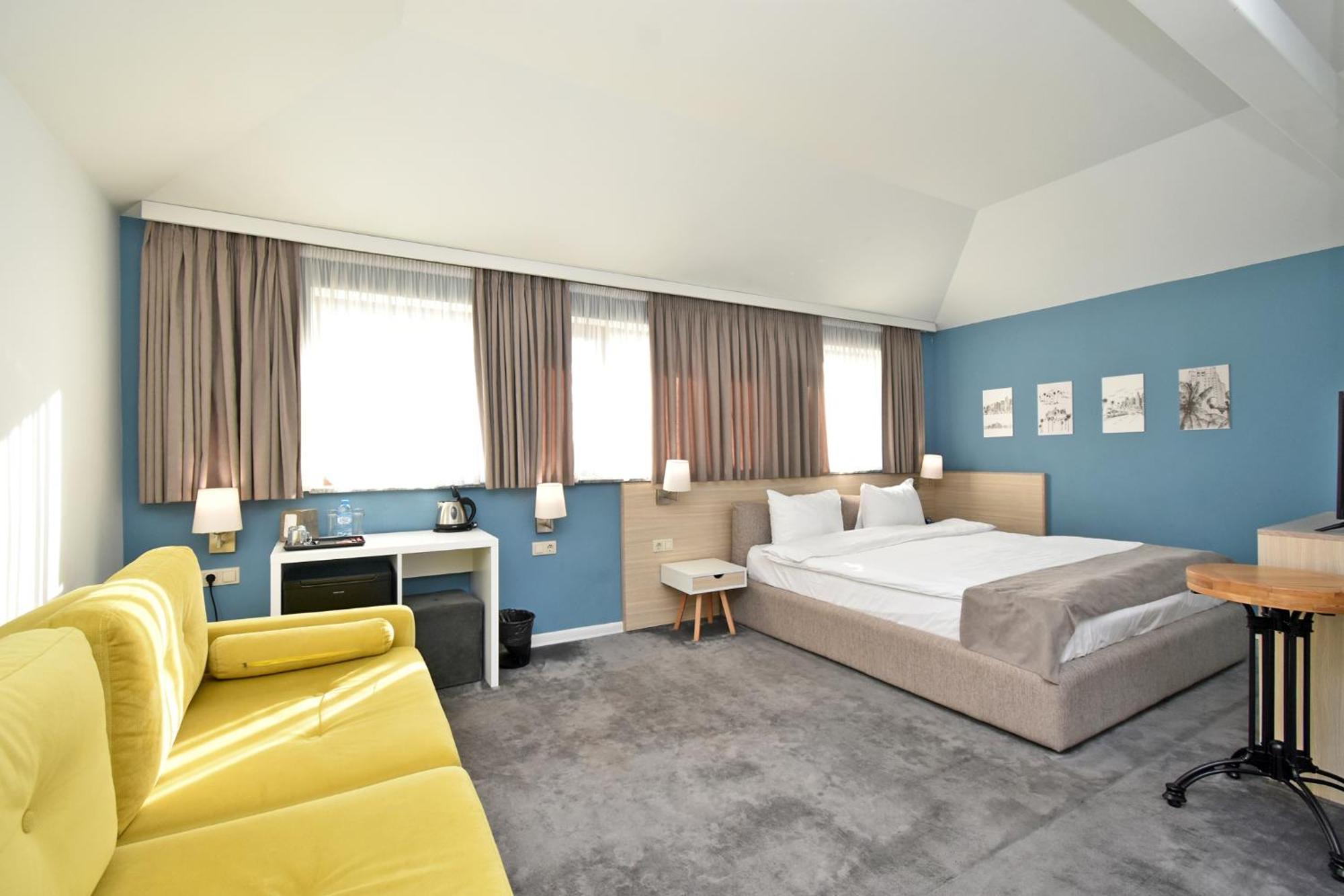 In City Hotel エレバン エクステリア 写真